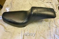 Mustang TripperT Fastback 2-Up Seat for Harley-Davidson Touring Models