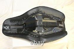 NWOB Harley Davidson Dyna FXD FXDF OEM Seat withaccessories 2006 & Later 53108-08