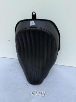 OEM Harley-Davidson Solo Seat P/N 52000031A for Softail Slim Black
