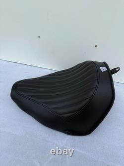 OEM Harley-Davidson Solo Seat P/N 52000031A for Softail Slim Black