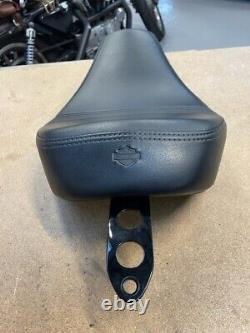 OE Harley Davidson Sportster XL1200 Solo Seat P52000198