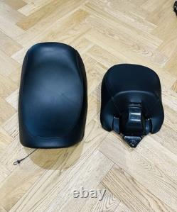 Official Harley Davidson V rod Seat And Pillion pad Black RDW 92/61-0067 New