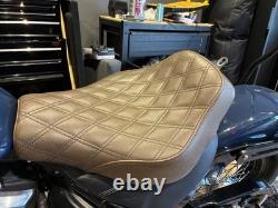 Saddlemen Renegade LS Solo Seat for Harley-Davidson Softail